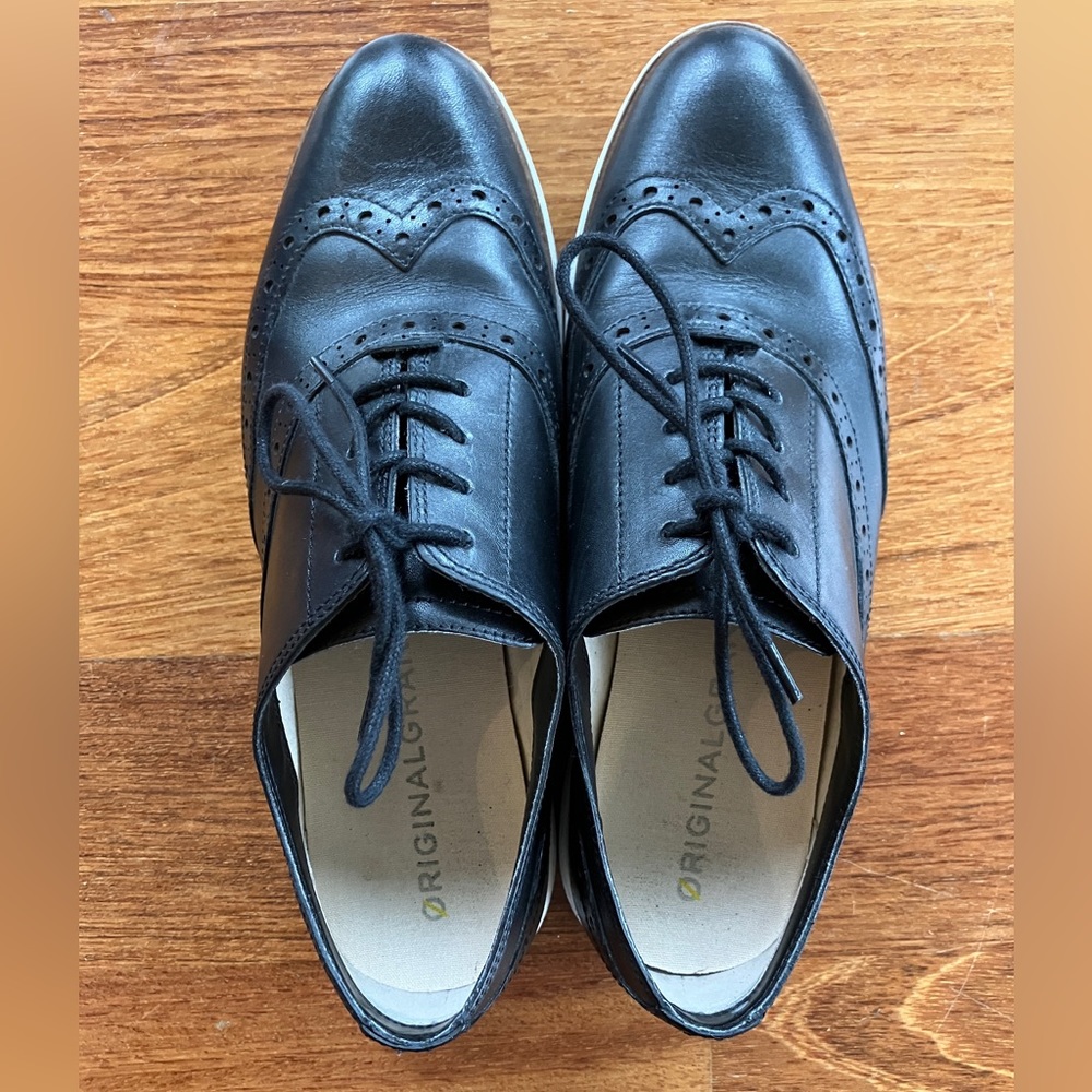 Black leather Cole Haan OriginalGrand wingtip Oxfords 7.5